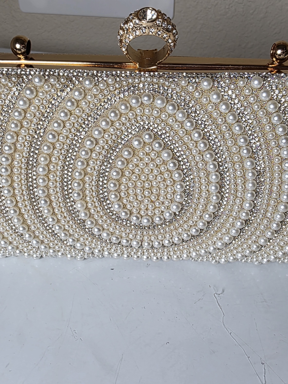 Elegant Pearl-Embellished Clutch Handbag in Ivory